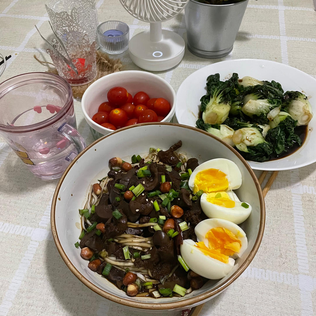 快给你心爱的人们做/送饭吧！