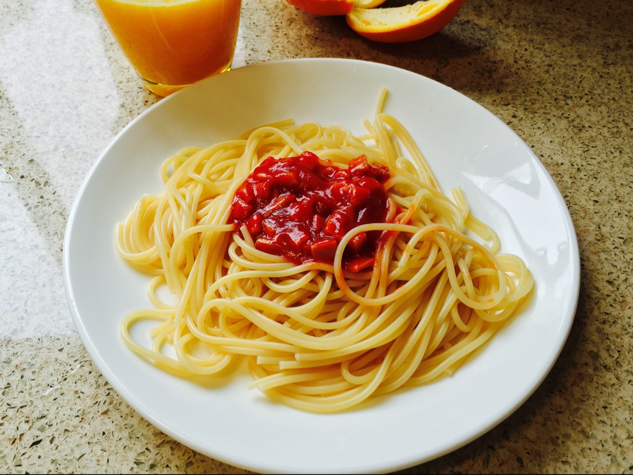番茄肉酱意大利面
