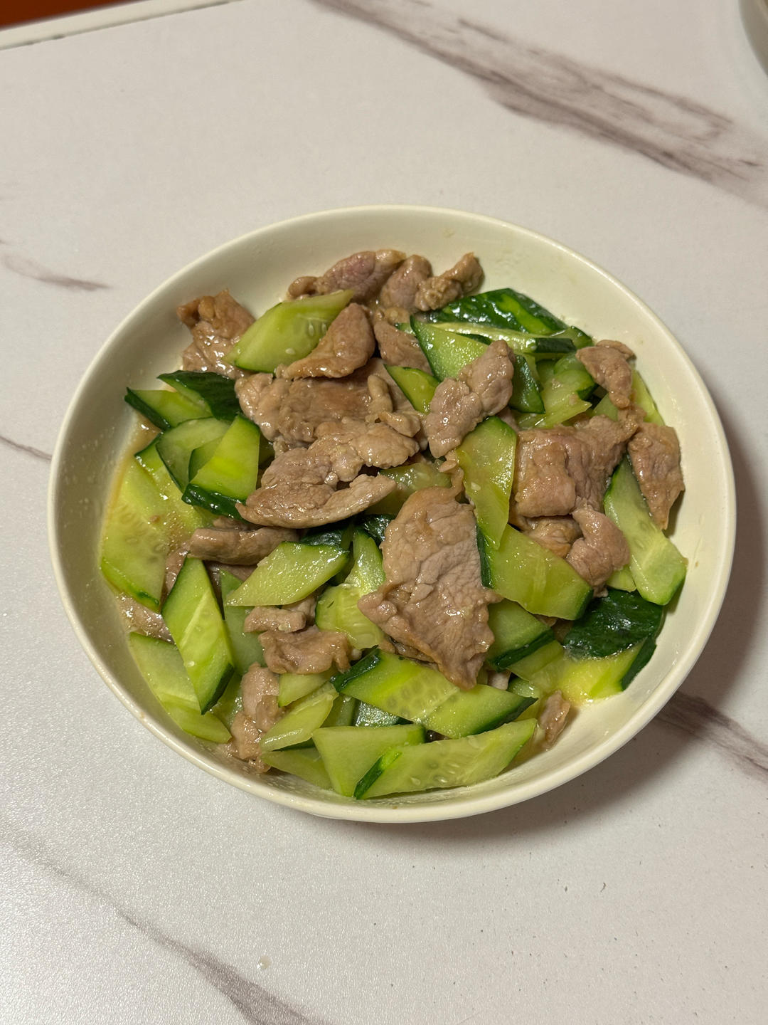 黄瓜炒肉片