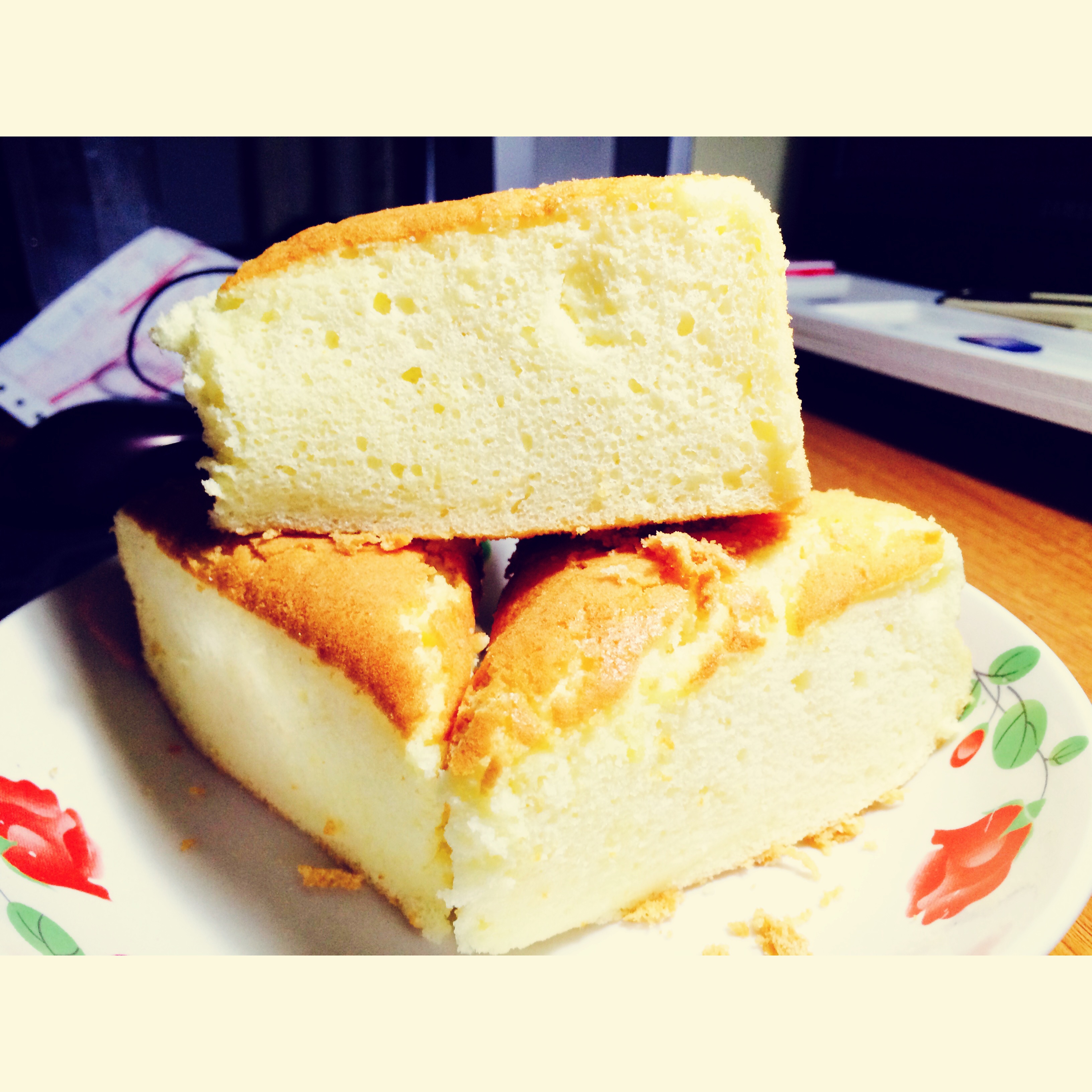 烤箱做蛋糕（戚风蛋糕的做法）