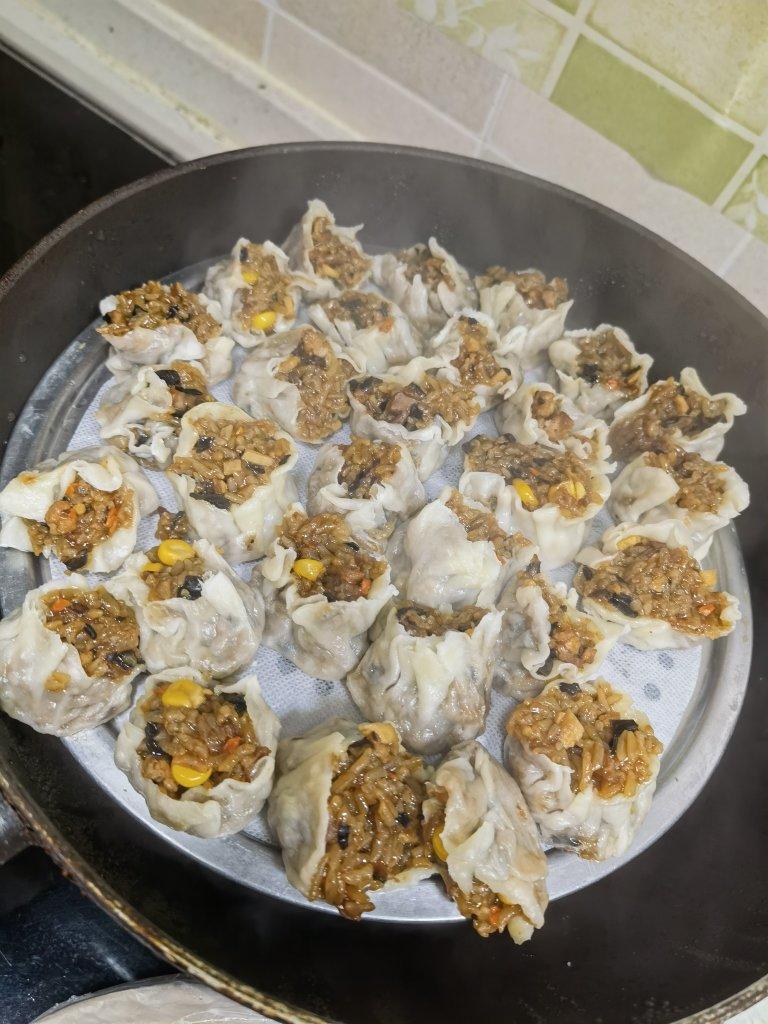 猪肉春笋糯米烧麦