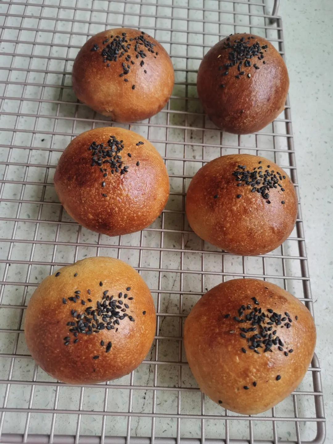 手揉面包详细贴:红豆面包