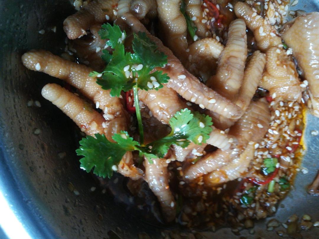 酱汁鸡爪（好吃到哭）