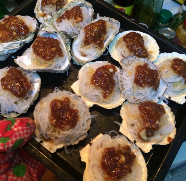 蒜蓉粉丝蒸扇贝