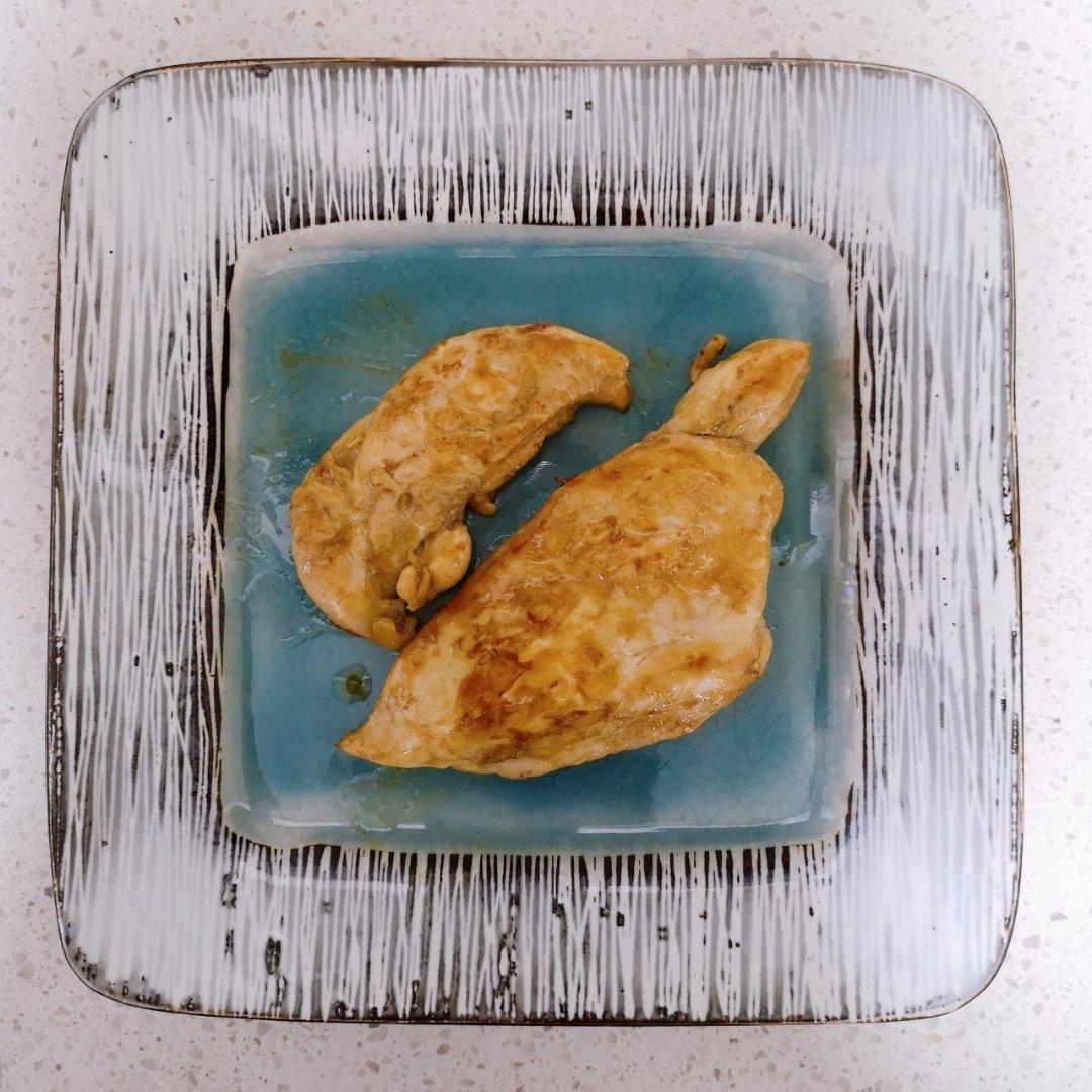 【嫩煎鸡胸肉】
