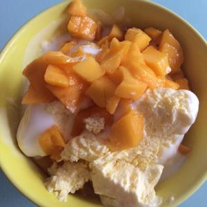 譚夫人的居家小甜品～芒果酸奶冰淇淋的做法 步骤5