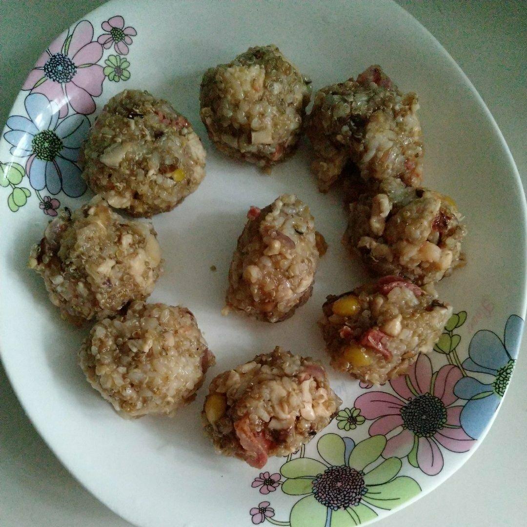 藜麦饭团