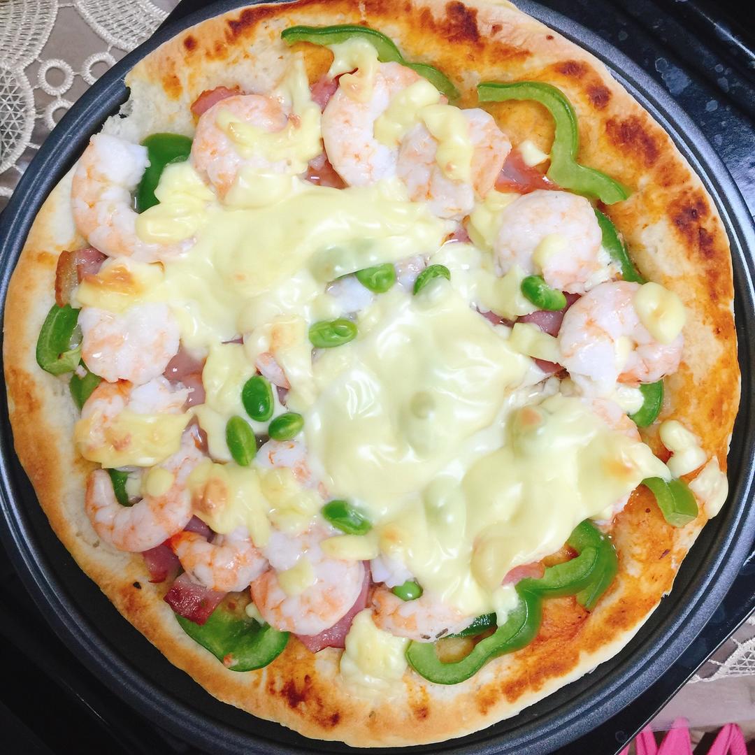 whistle_做的厚底鲜虾培根披萨