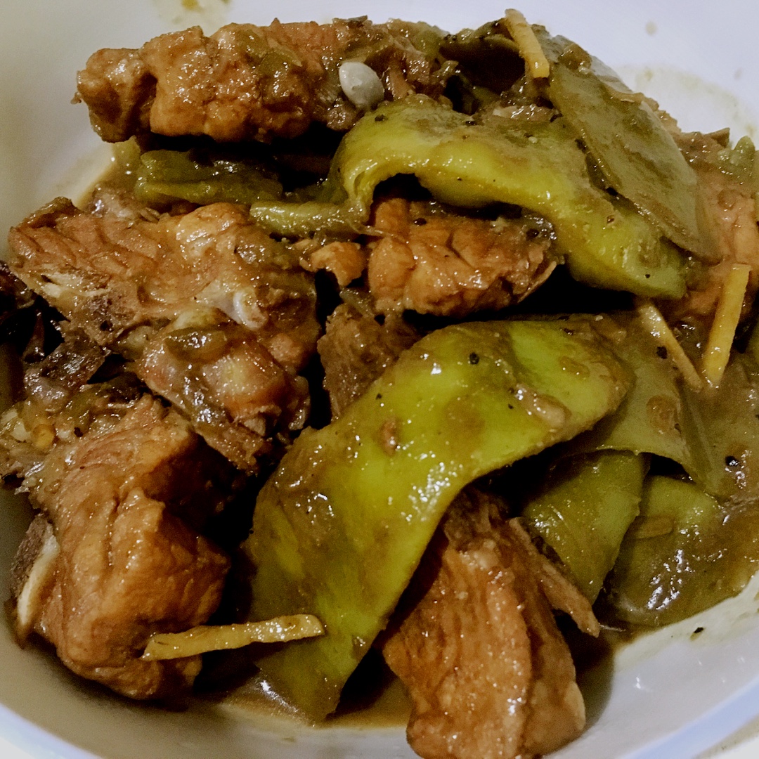东北排骨炖豆角