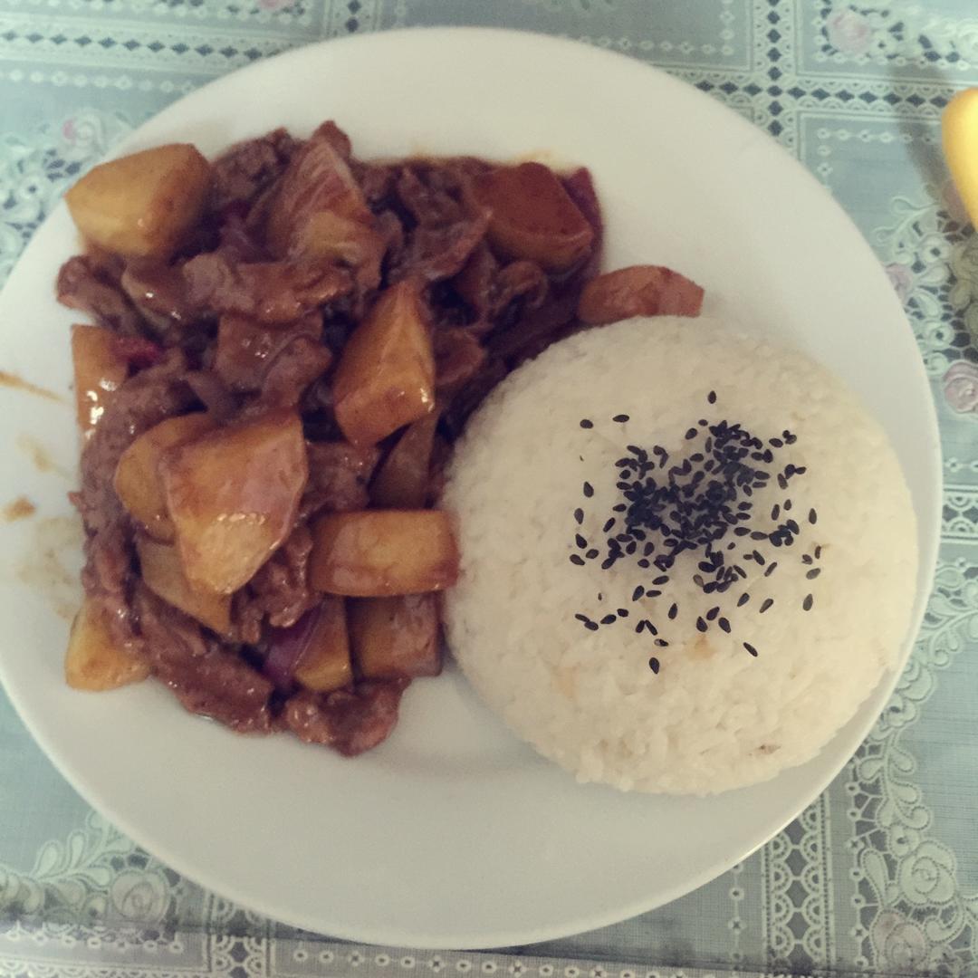 黑胡椒牛柳饭