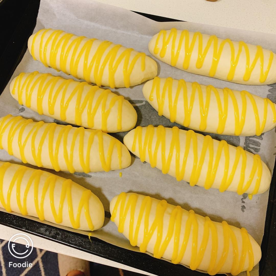 草莓奶露维也纳【毛毛虫面包】