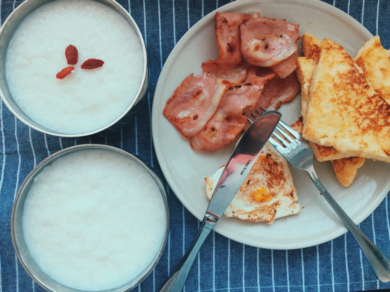 法式吐司+牛奶粥——一袋牛奶搞定两人早餐的做法