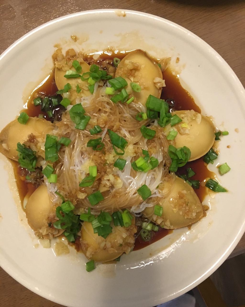 蒜蓉粉丝蒸鲍鱼