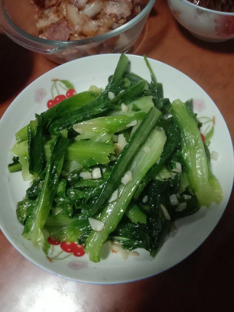 清炒油麦菜
