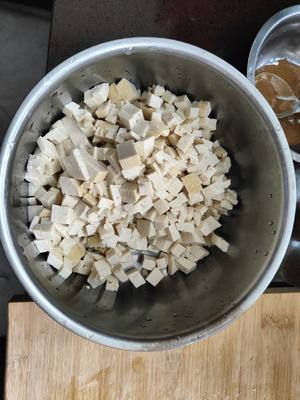芝麻叶豆腐汤的做法 步骤3