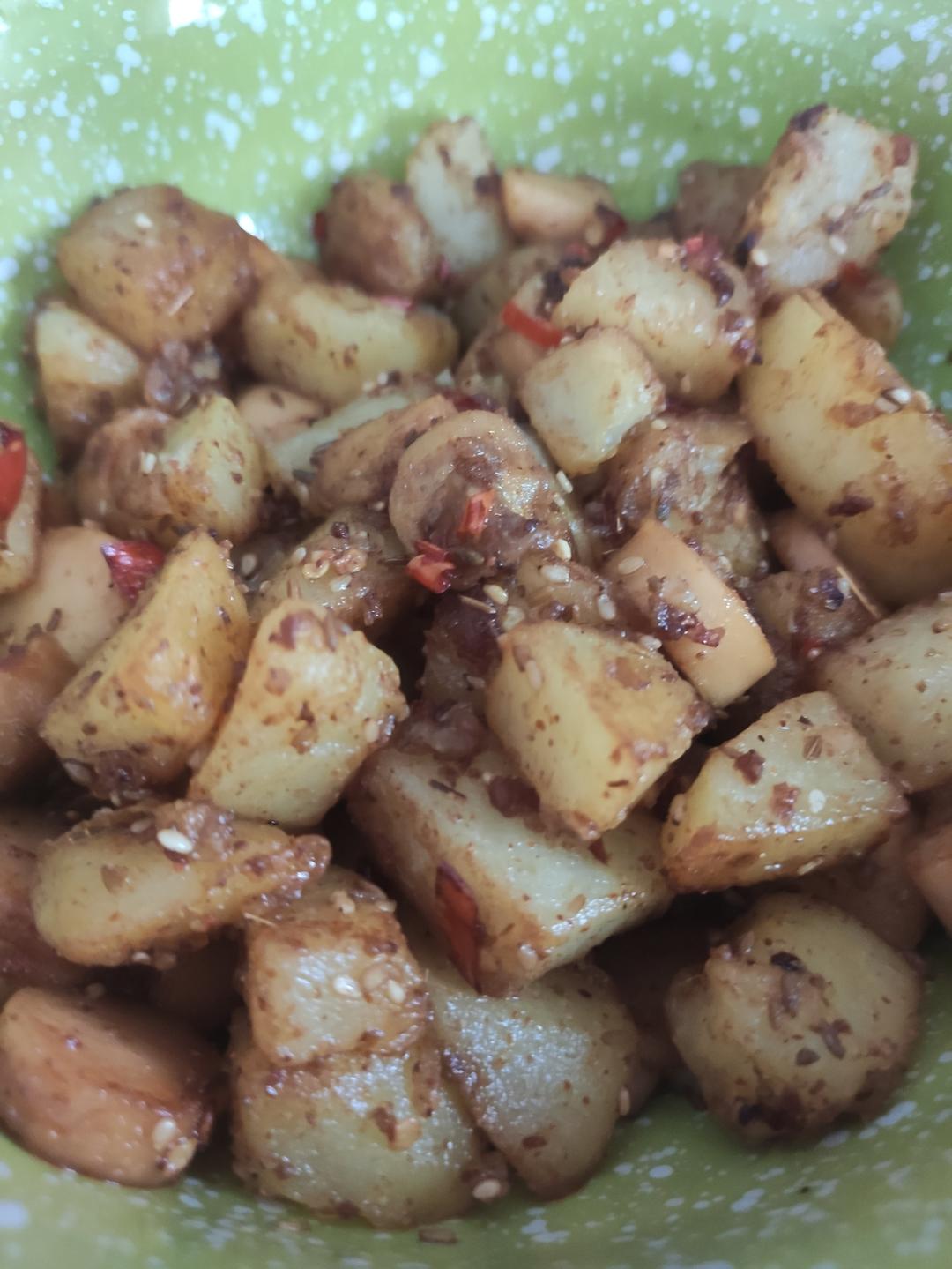 烧烤风味的土豆小香肠