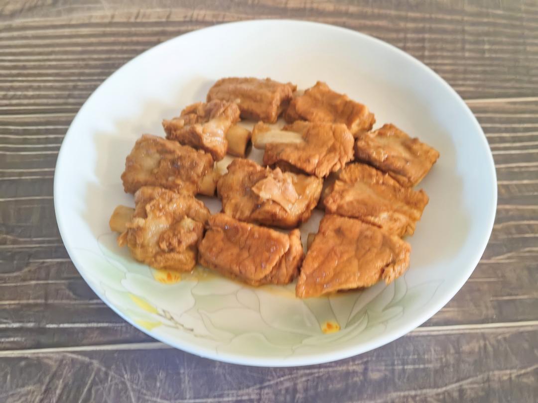 红烧排骨｜酱香浓郁