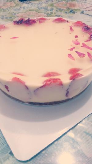 玫瑰草莓冻芝士蛋糕的做法 步骤13