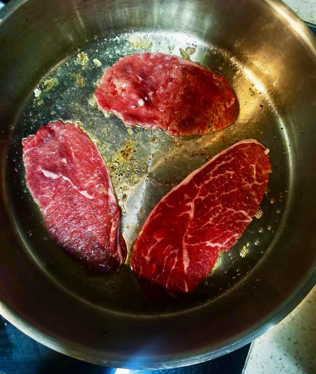 【澳洲牛肉｜超简香煎牛肉】的做法