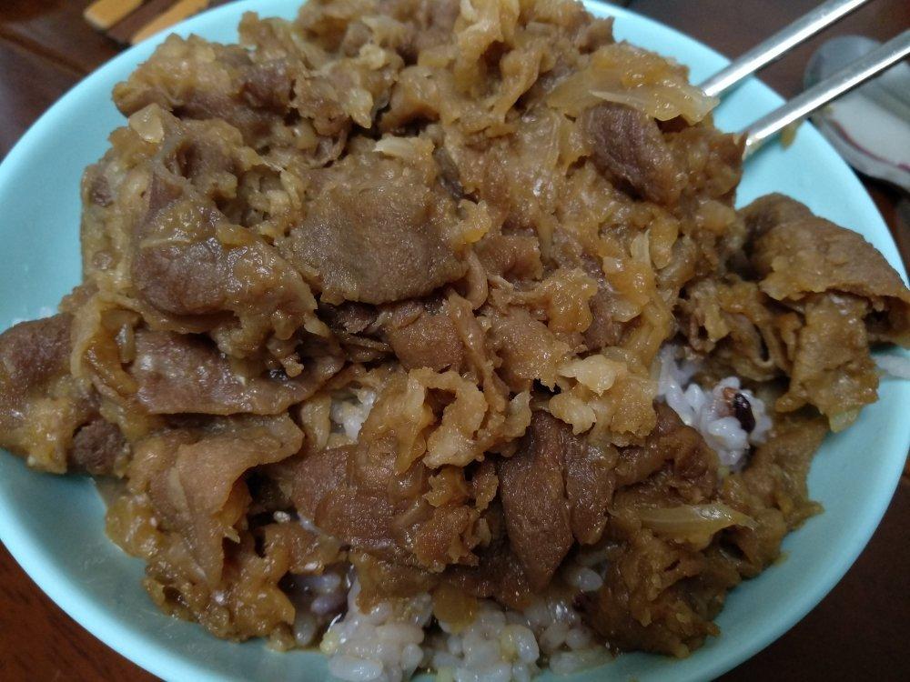 💕100%成功!!!🍱招牌肥牛饭专门店秘方·秒杀日本吉野家食其家！日式多汁牛肉饭 /嫩肥牛盖饭/牛肉饭/肥牛丼（超简单快速完美版）✨