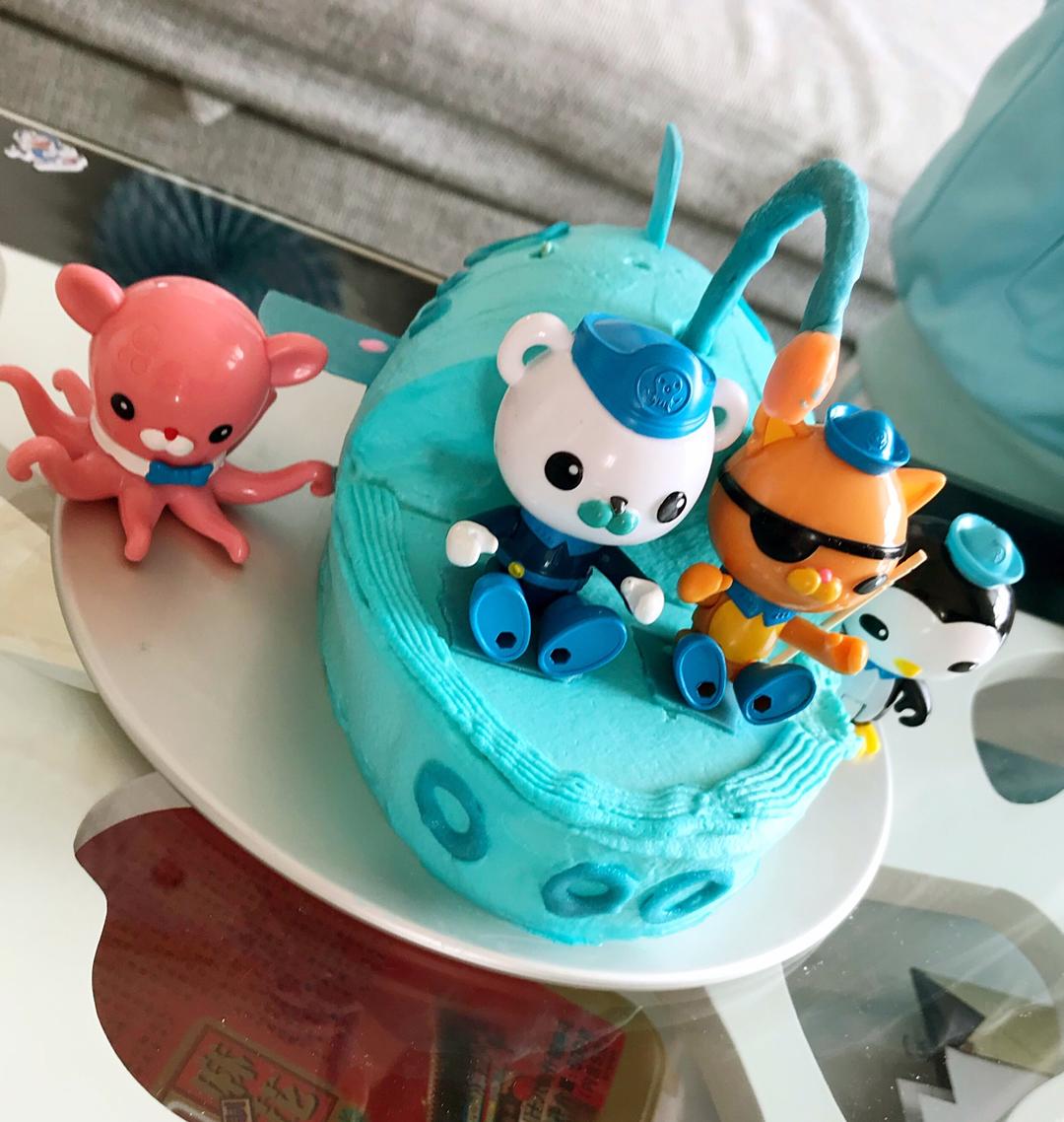 海底小纵队立体灯笼鱼艇的制作