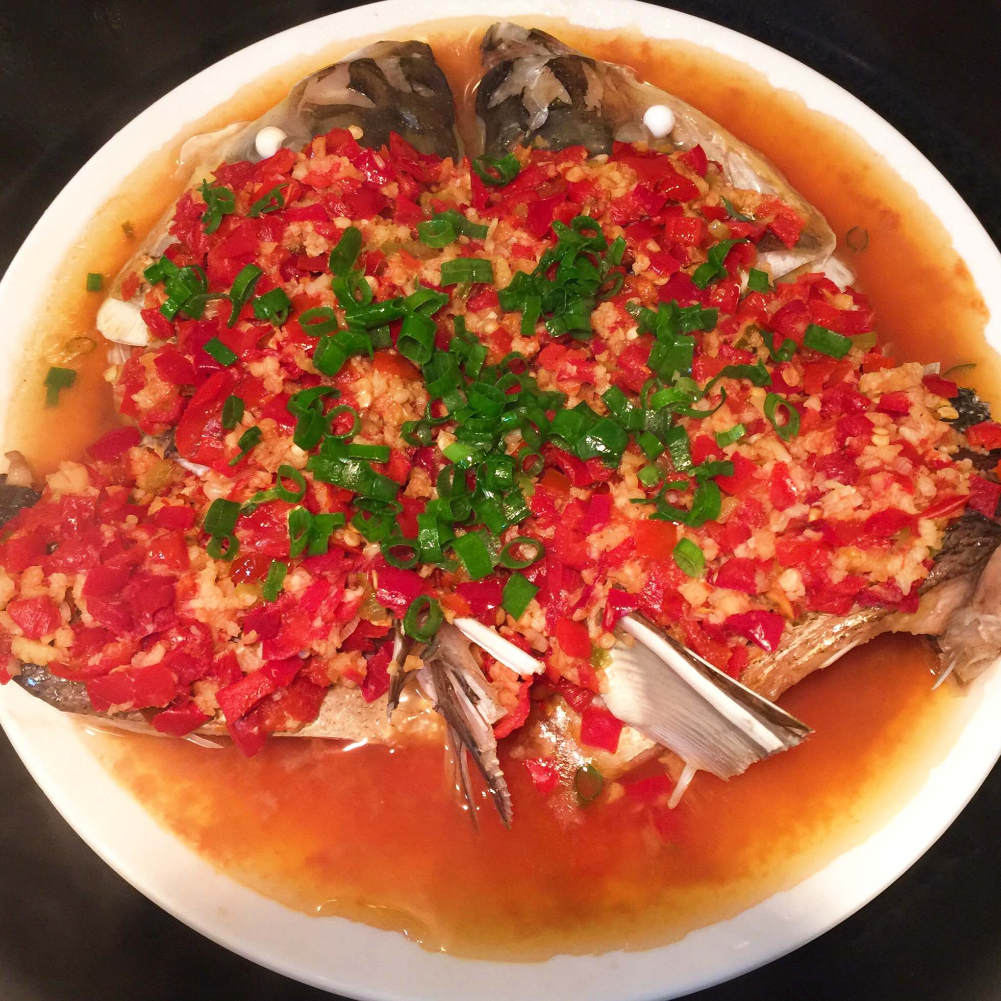 大圆圆想变扁做的剁椒鱼头