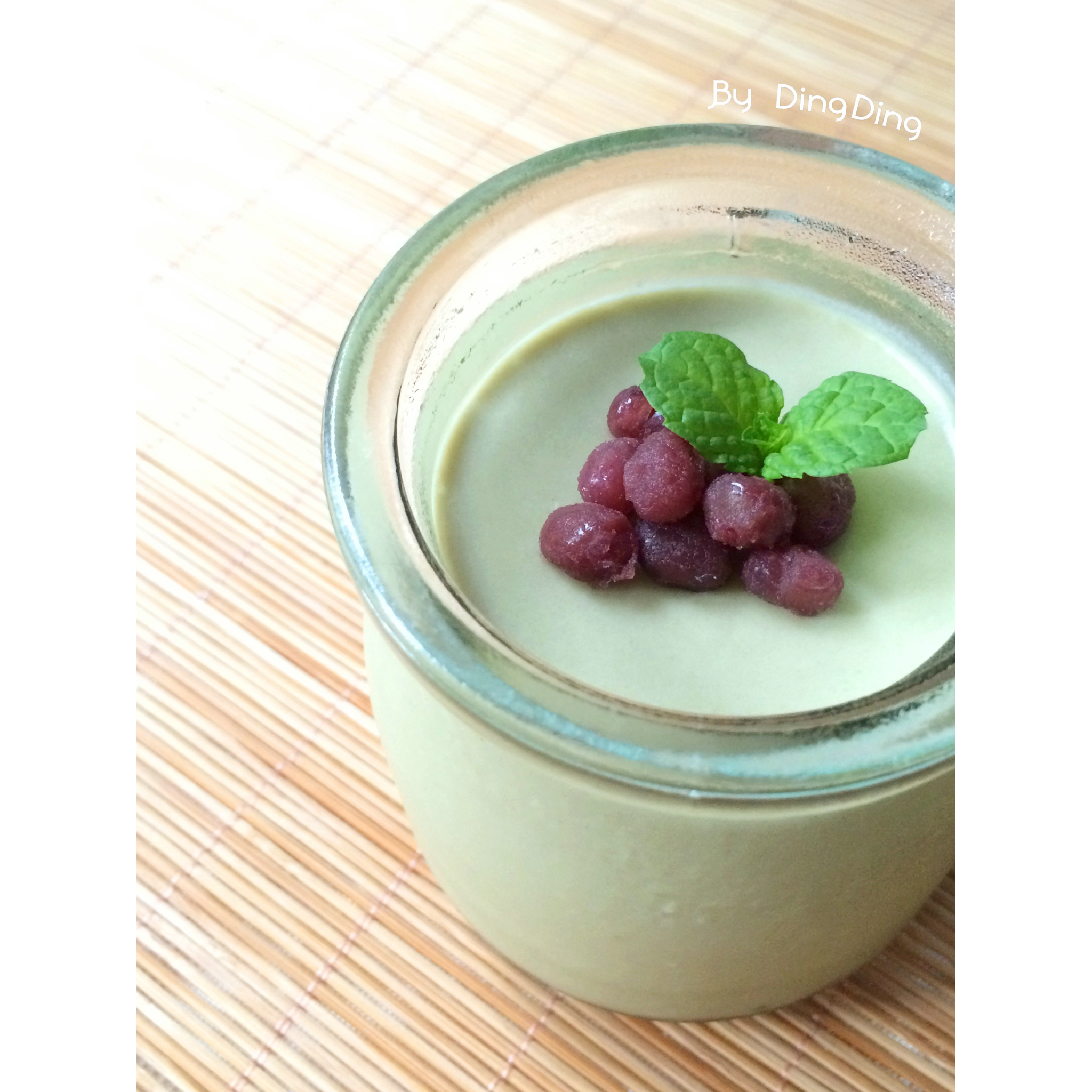 抹茶红豆慕斯杯