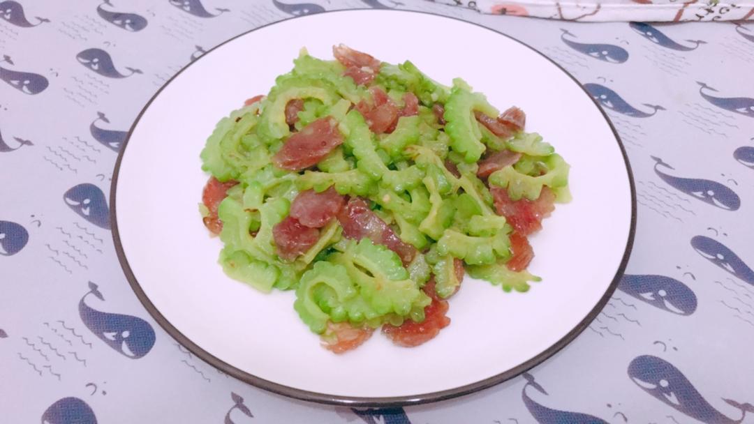 苦瓜炒腊肠