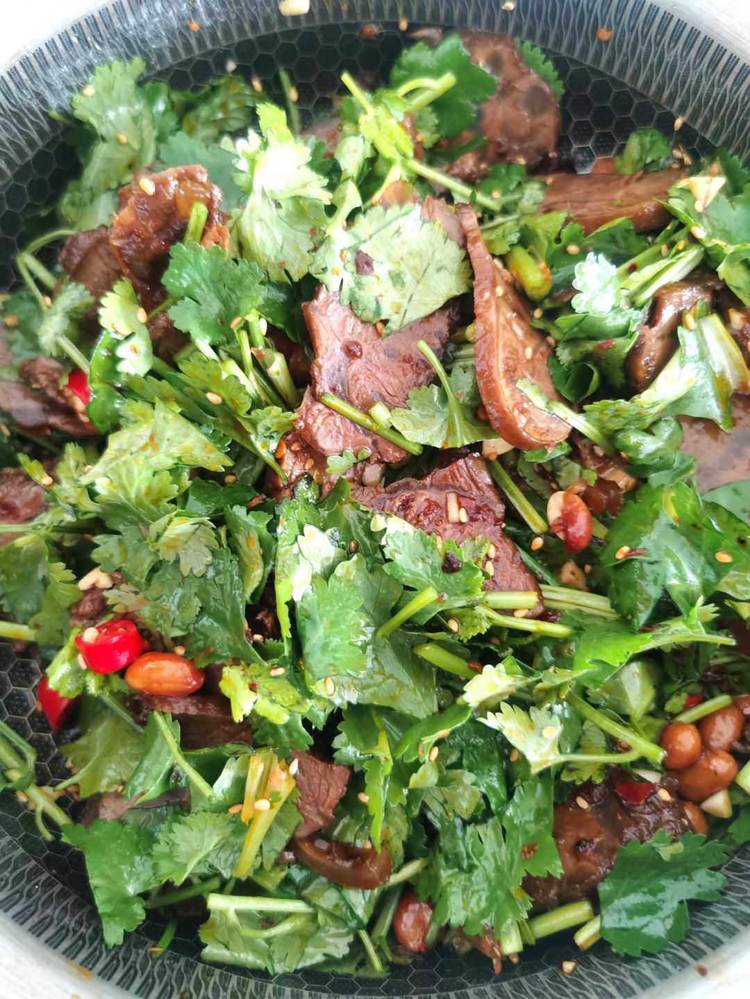 凉拌牛肉