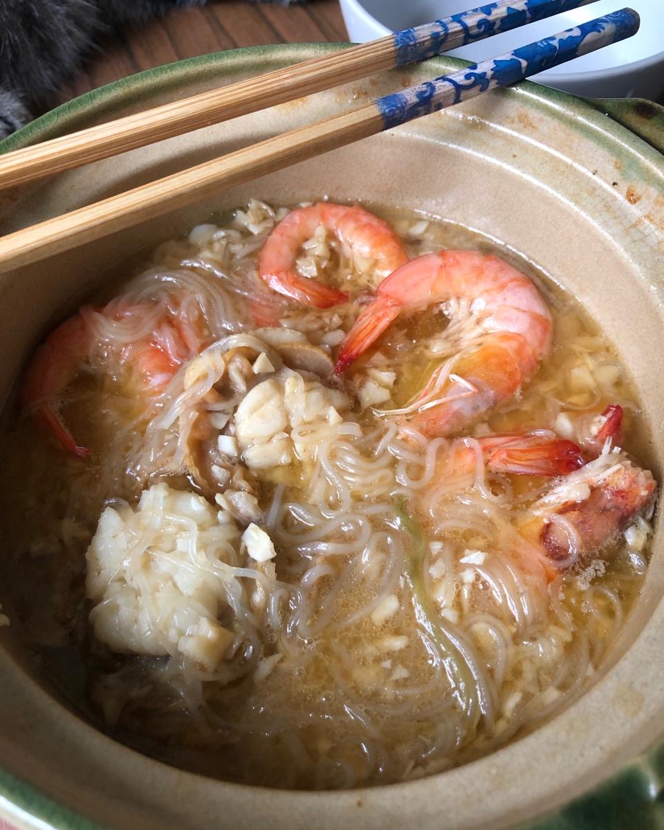 粉丝蒜茸虾虾煲
