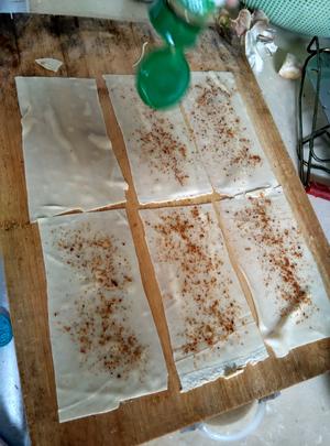烤生菜豆皮卷的做法 步骤4