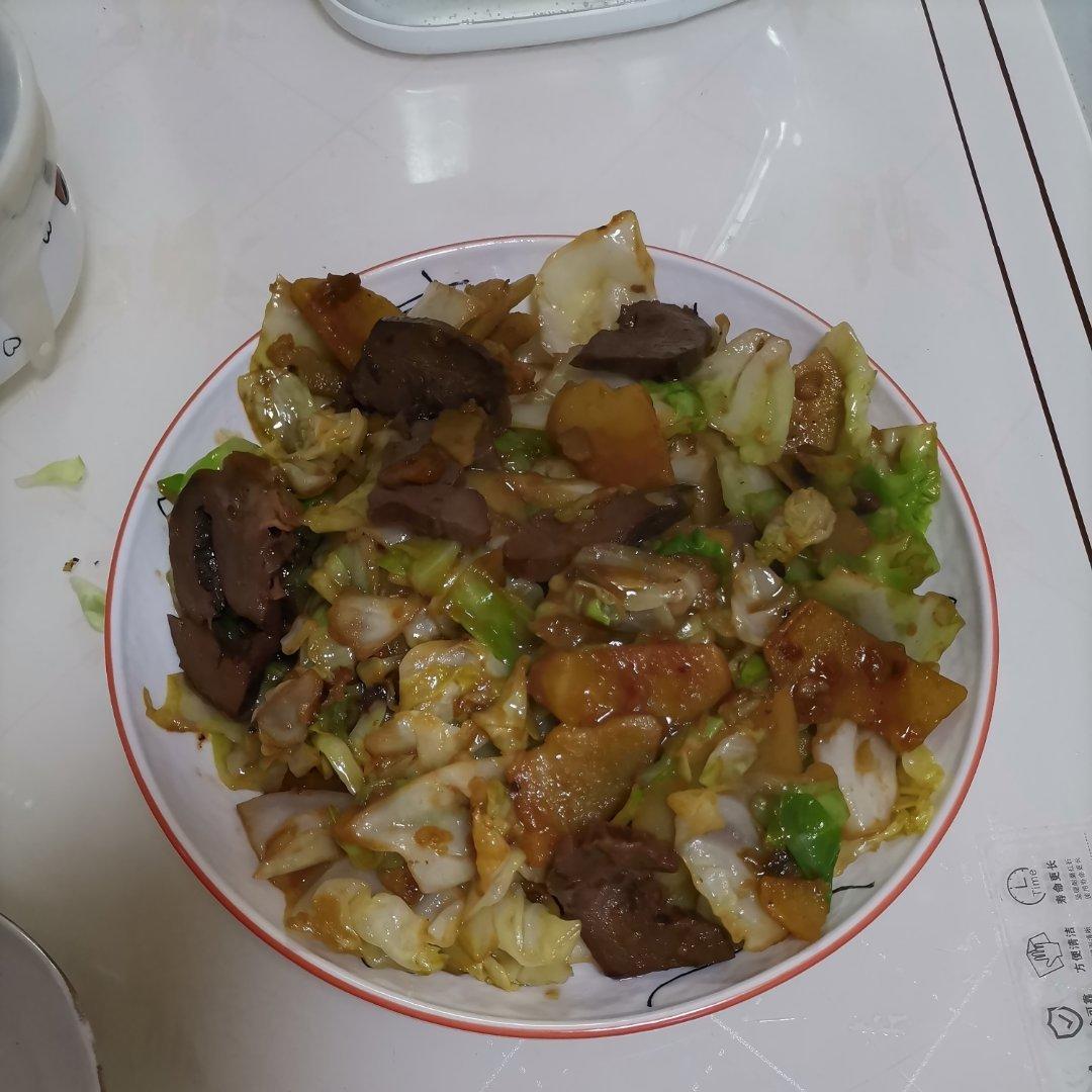干锅紫甘蓝土豆片