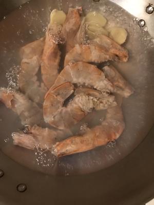 煮大虾的做法 步骤6