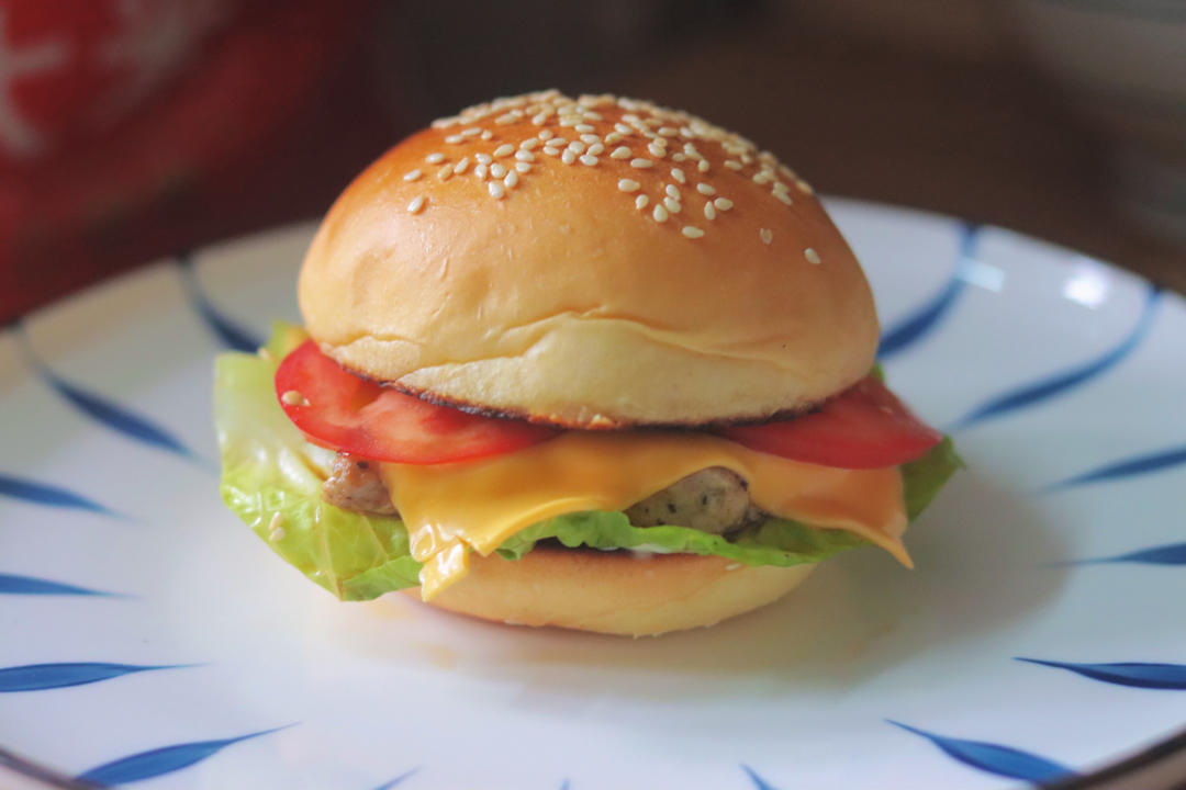 做了10000个汉堡胚后，我来教你最简单的做法