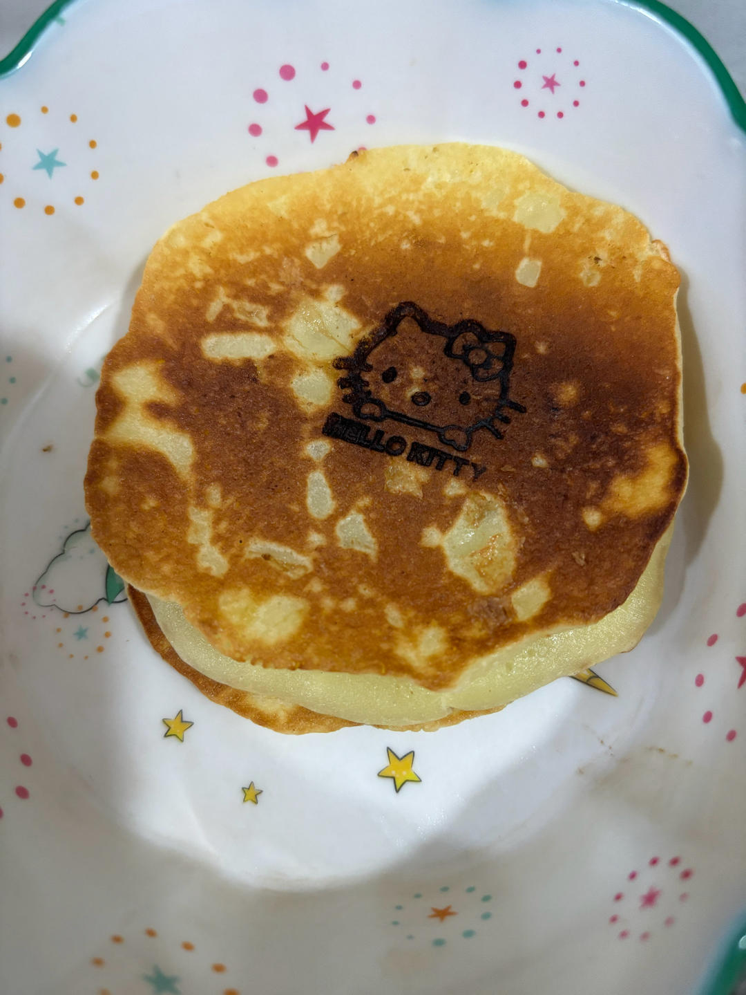 普通松饼（两块之间夹红豆沙就是铜锣烧）