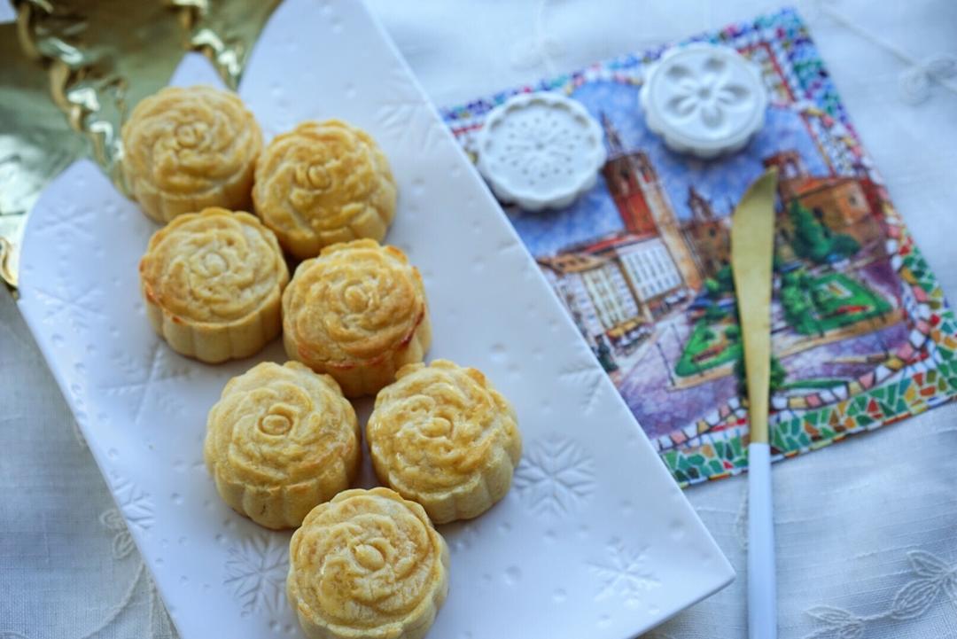 超详细图解版--流心奶黄月饼