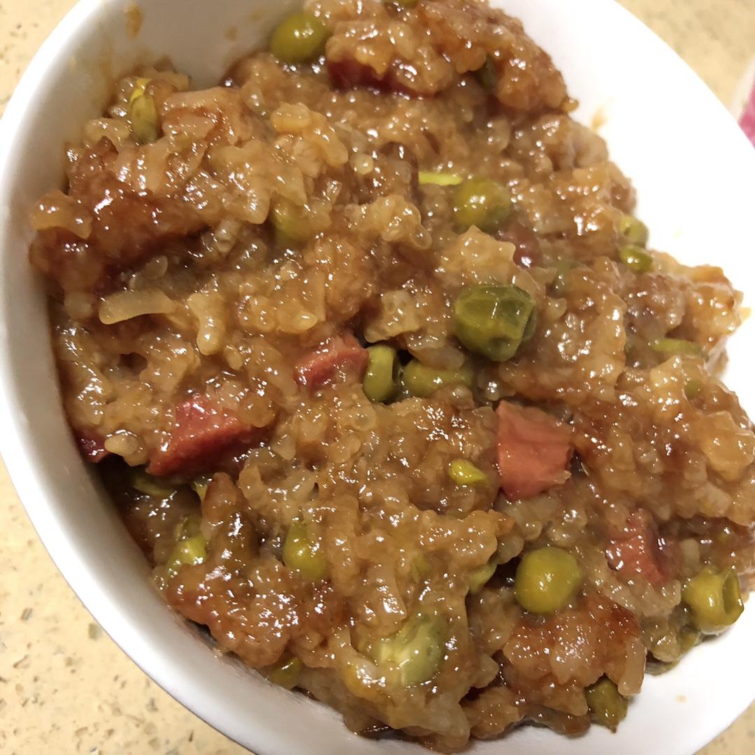 电饭煲焖腊味糯米饭