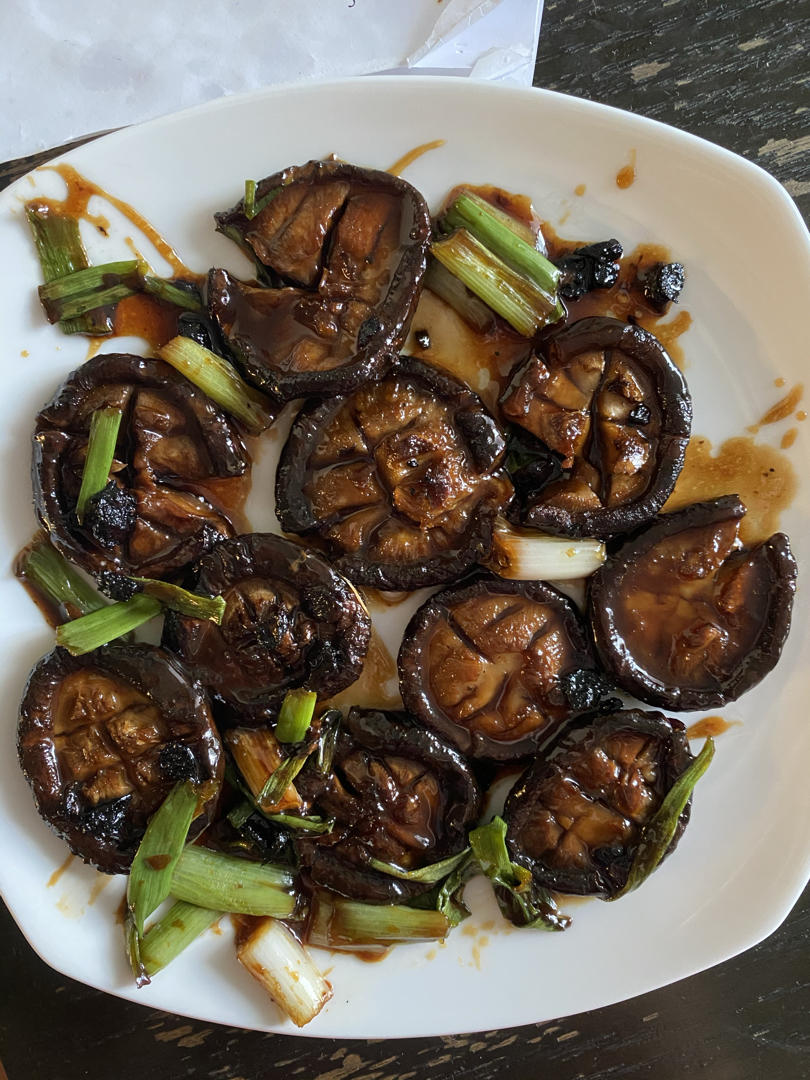 鲜嫩多汁，比鲍鱼还好吃红烧香菇
