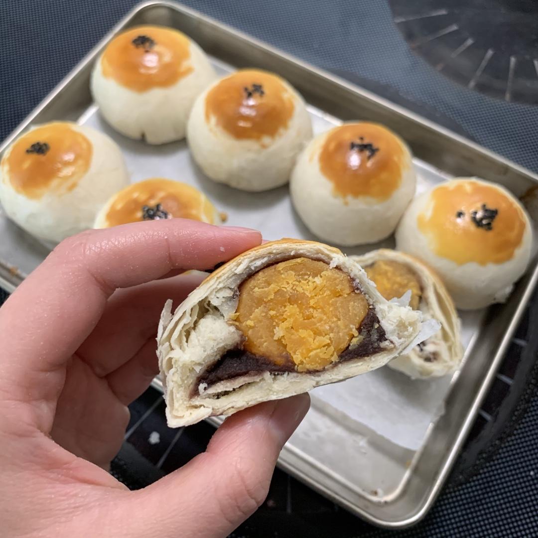 蛋黄酥