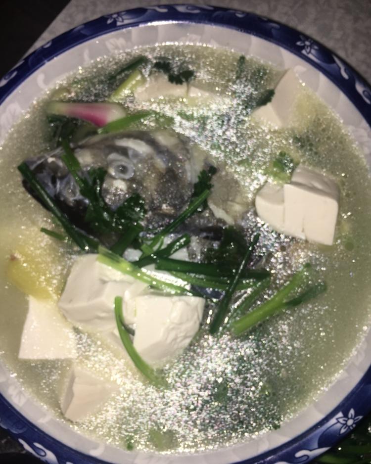鱼头豆腐汤
