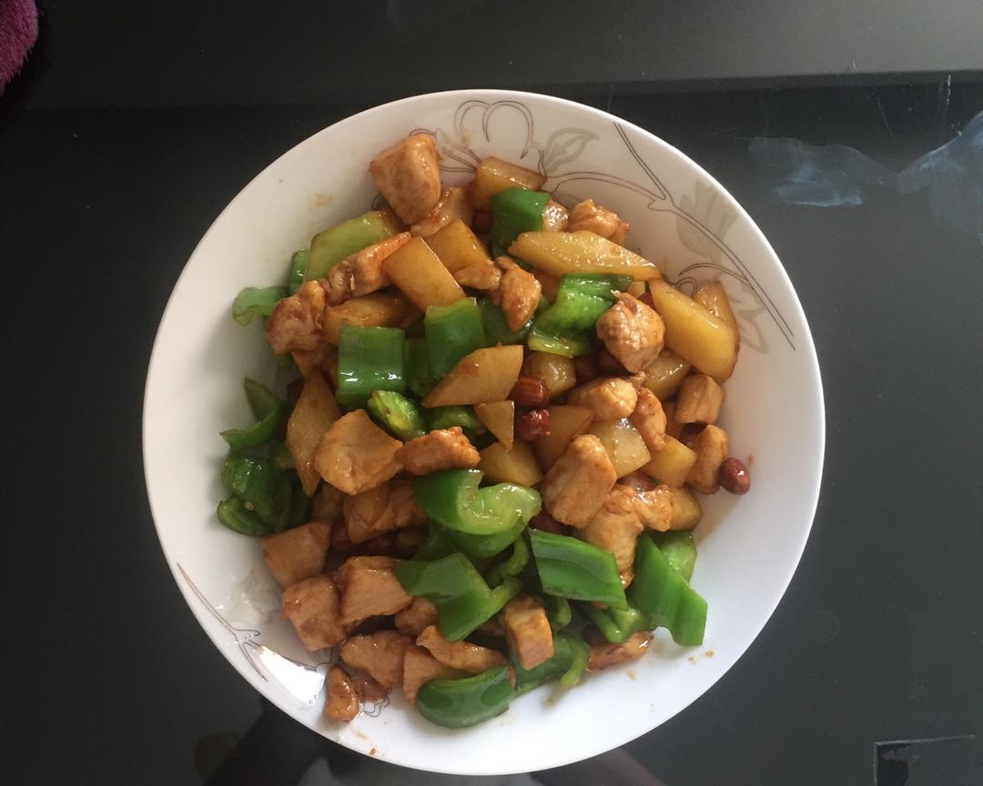 柿子椒炒鸡丁