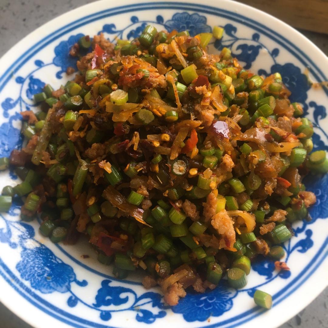 下饭菜～蒜苔肉末