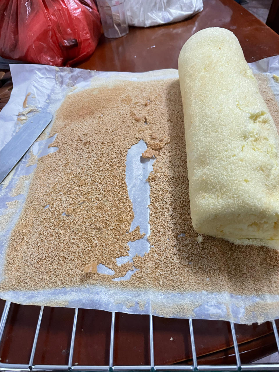 不会裂的原味戚风蛋糕卷～0基础～保姆级～不藏私系列(三)(附带网红抱抱卷做法)
