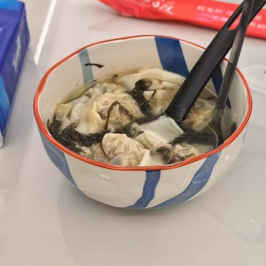 上海荠菜大馄饨