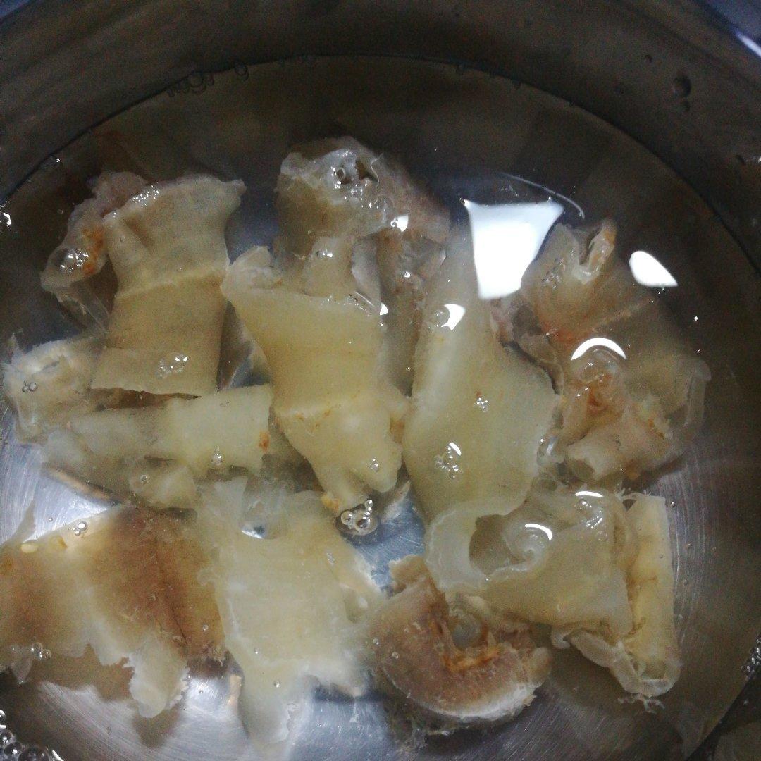 【小森妈妈菜谱】专业泡花胶二十年（蒸发与水发的区别）