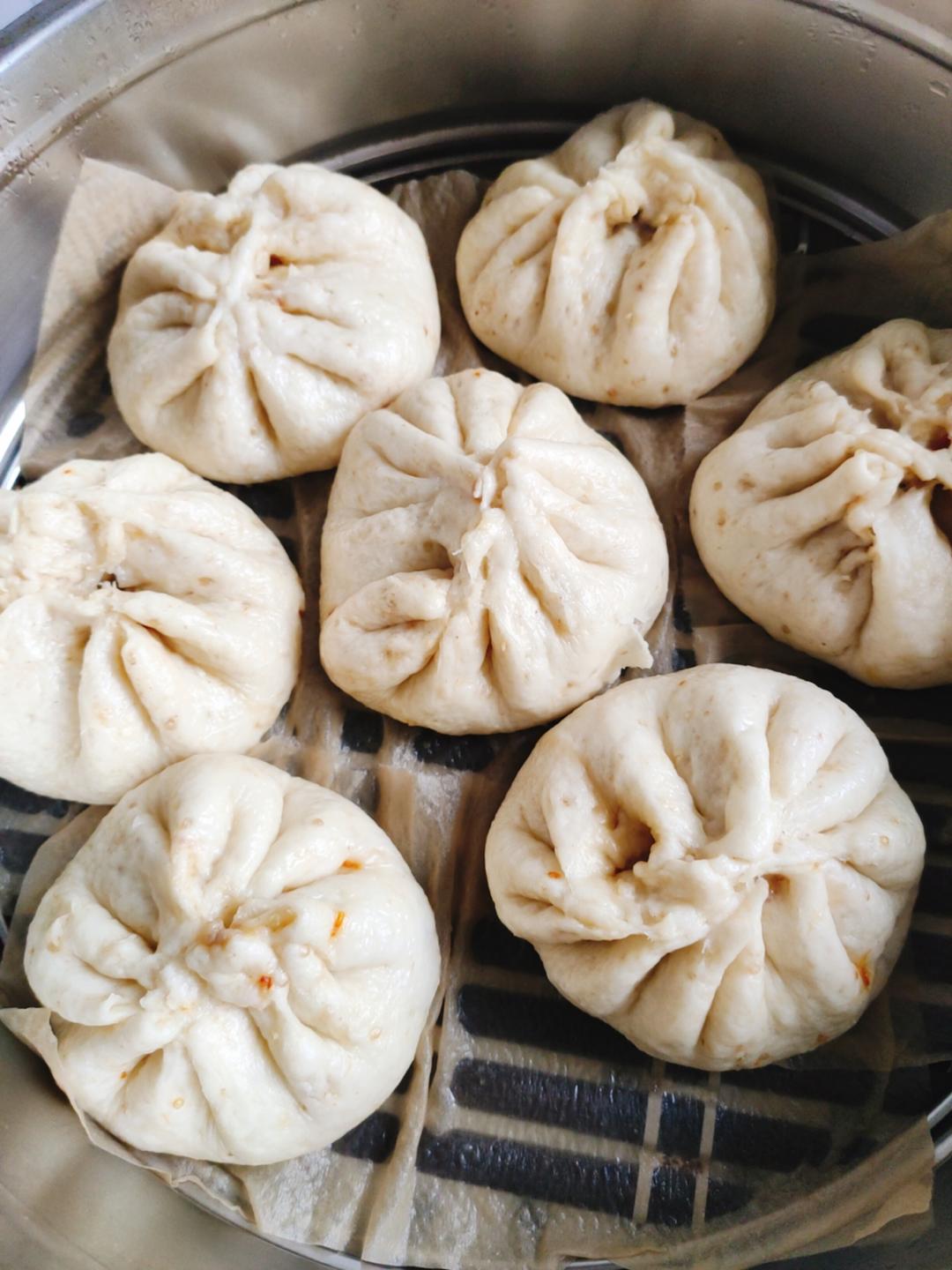 北虫草藜麦包子