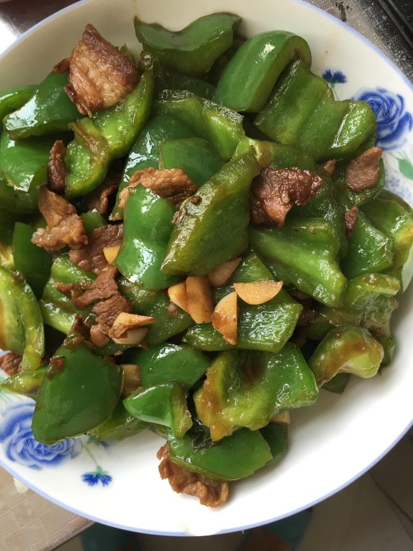 青椒炒肉片