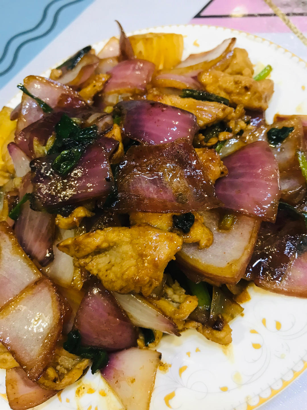 下饭菜：洋葱青椒炒肉片