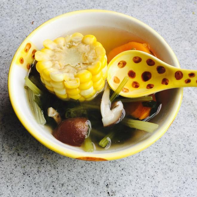 砂锅－田园蔬菜汤的做法