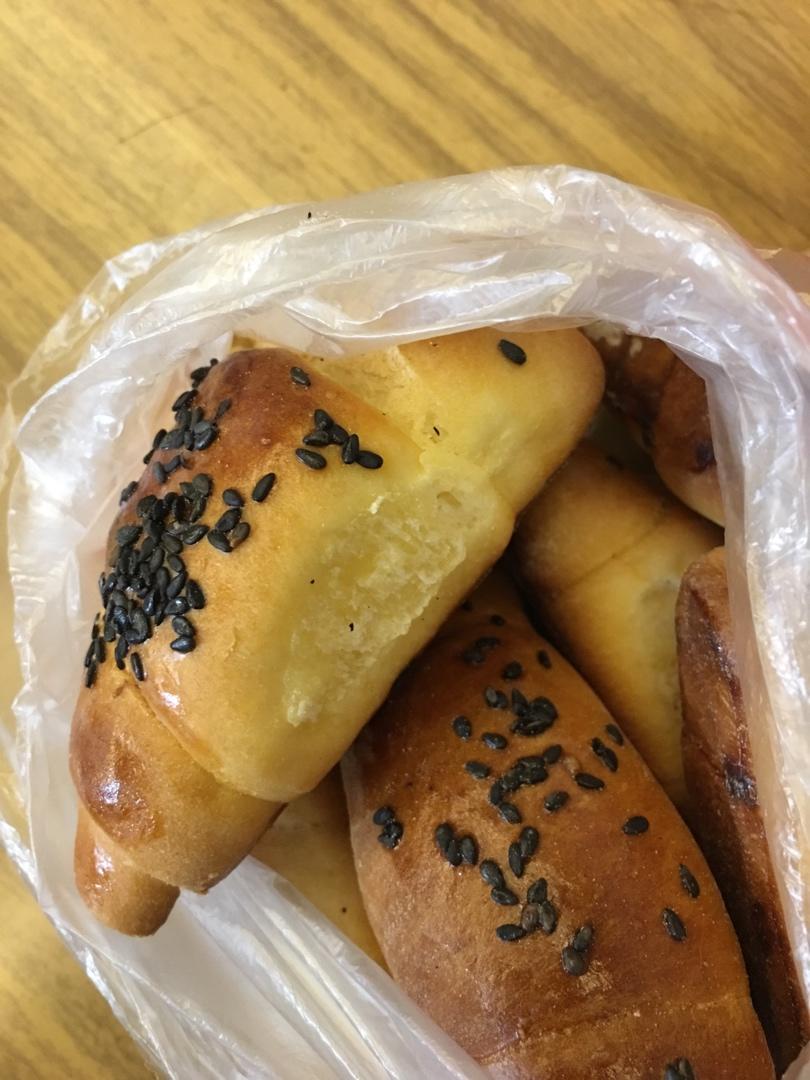 手揉小小牛角包🥐（牛奶面包配方）